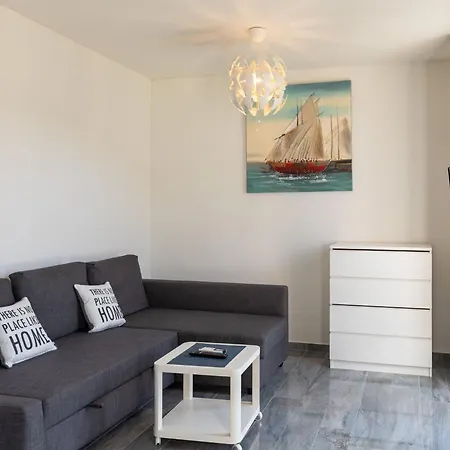 Begovi - One-bedroom Lilly Appartement *